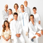 Arrested Development cast in white outfits